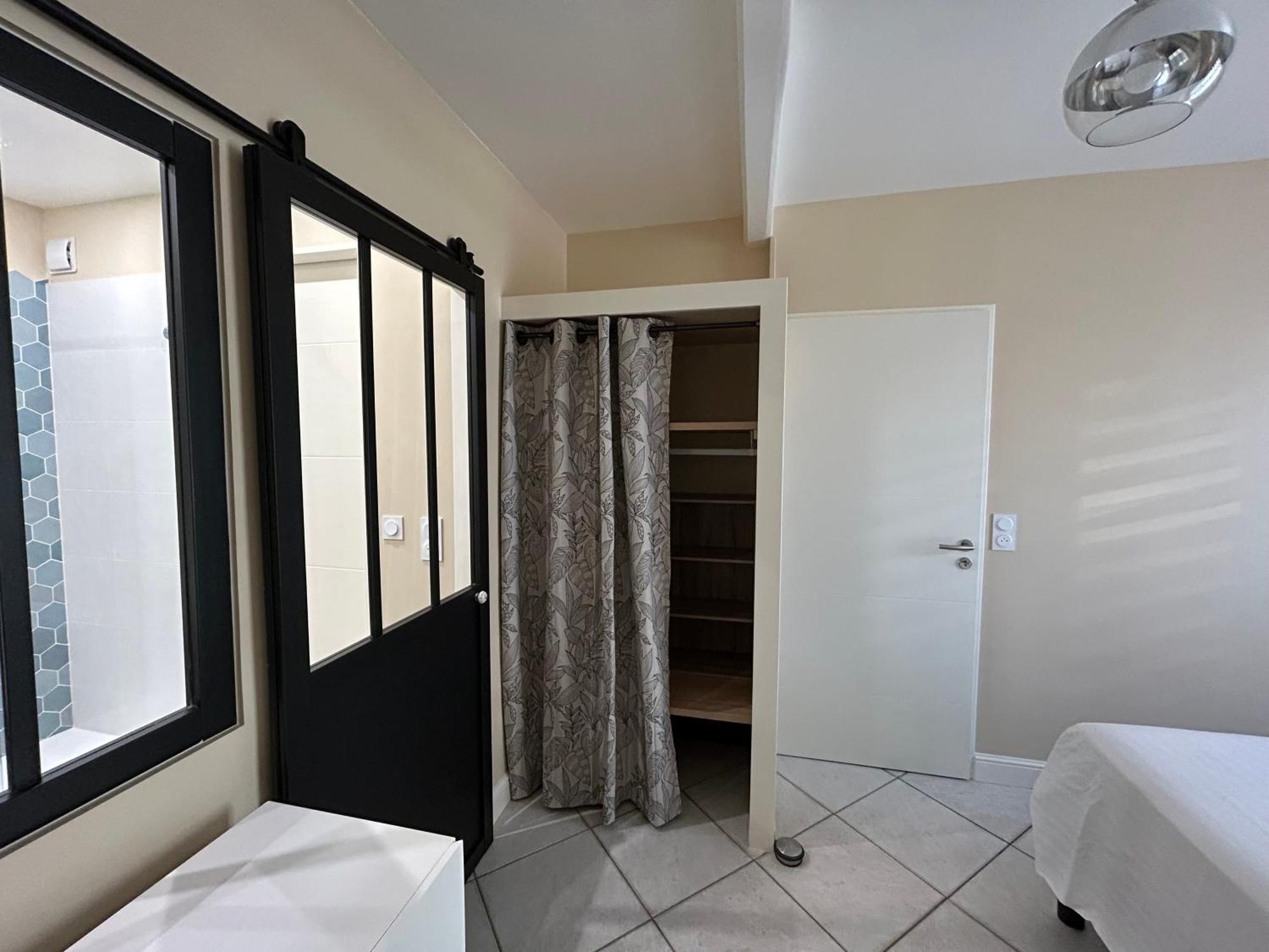T2 Renove Proche Des Arenes Apartment Saintes Exterior photo